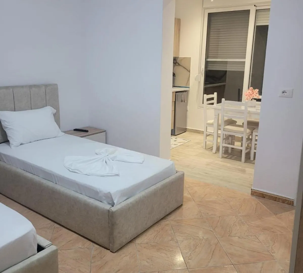 Vila Sinomati Vlore Apartment
