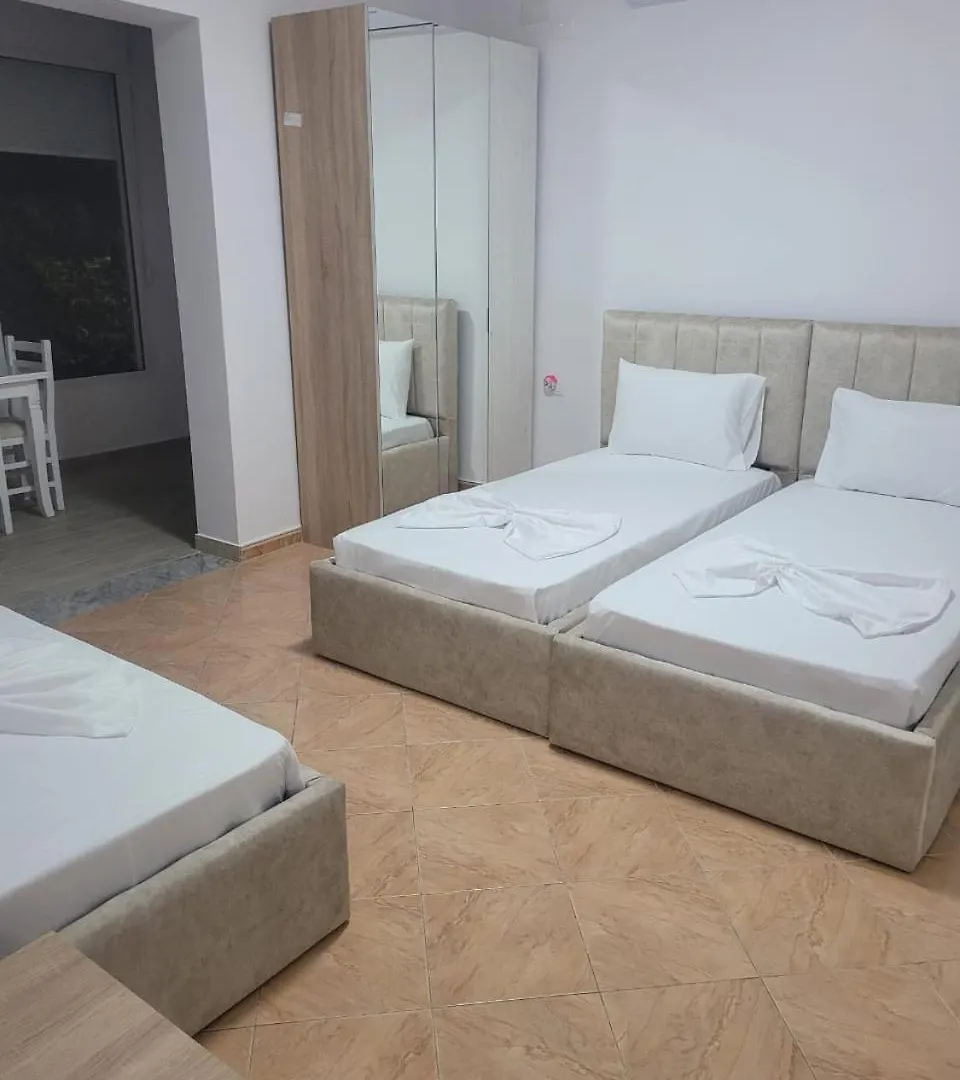 Apartment Vila Sinomati Vlore Albania