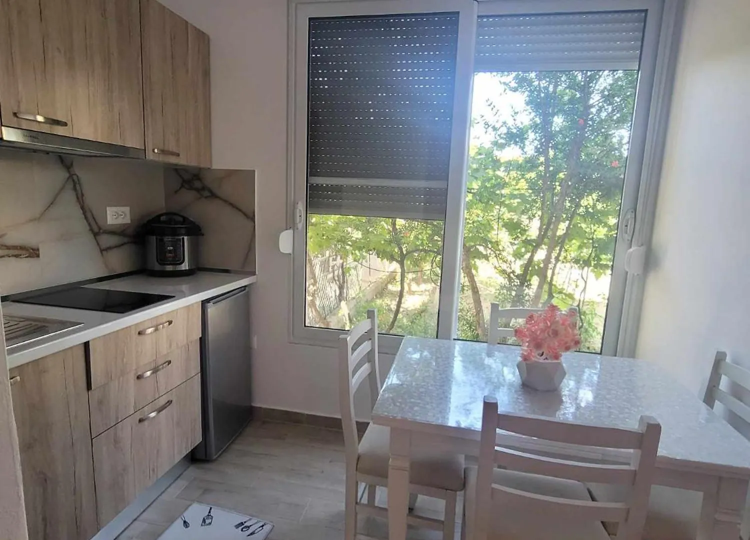Apartment Vila Sinomati Vlore Albania