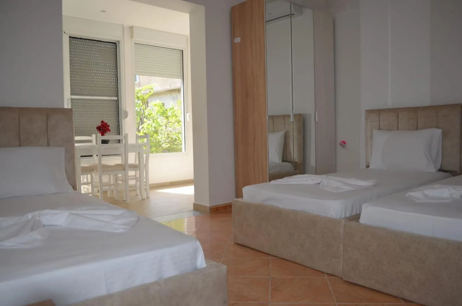 Vila Sinomati Vlorë Appartamento
